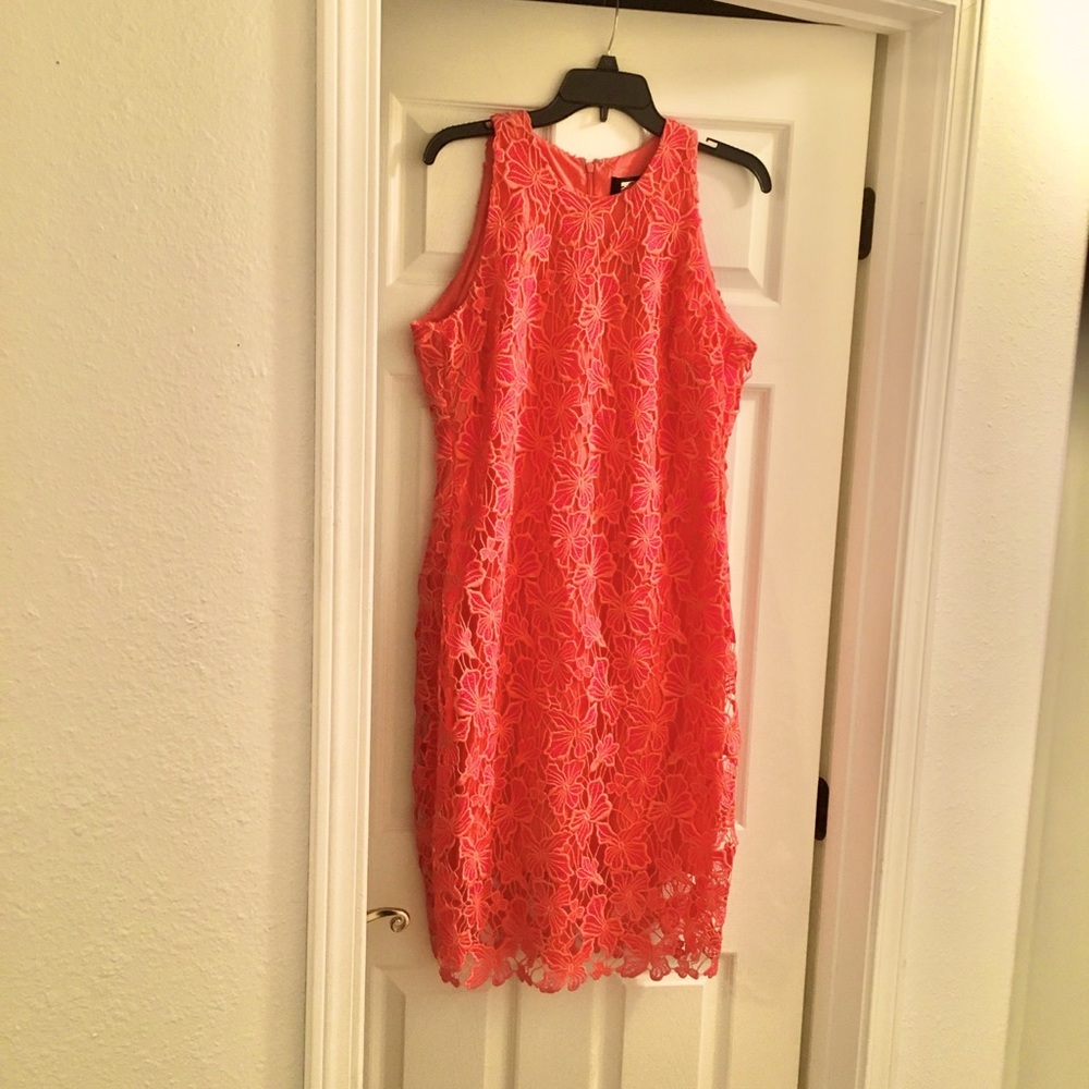 Alexia Admor Coral Reese Halter Lace Midi Sheath Dress - Picture 3 of 16